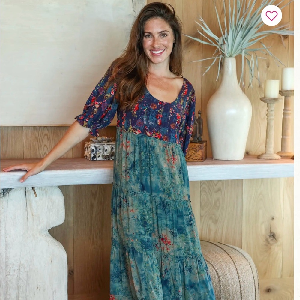 NATURAL LIFE Collette Tiered Floral Maxi Dress in Blue and Green